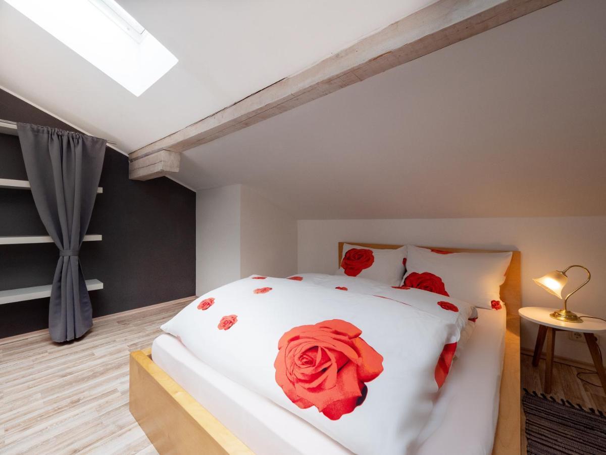 Dolomitenloft Strassen Luaran gambar